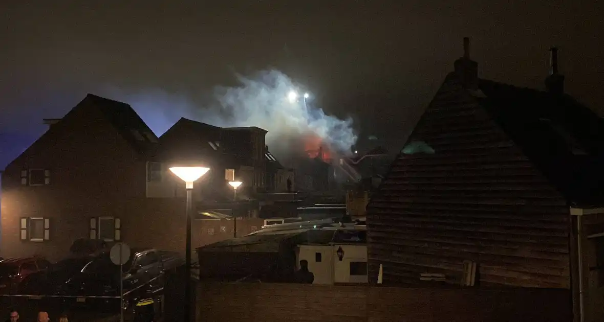 Zeer grote brand op dakterras - Foto 9