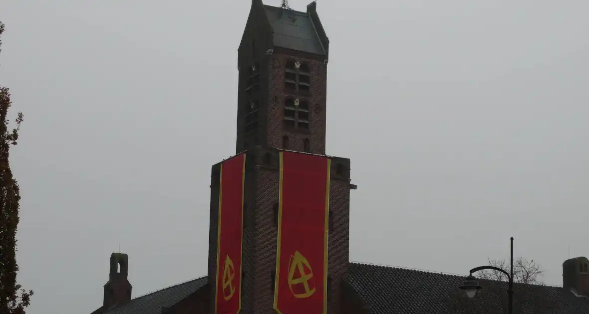 Feestelijke Sinterklaasintocht centrum - Foto 11