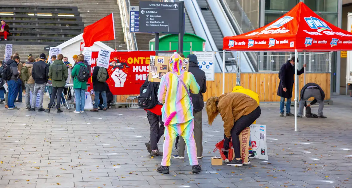 Utrechtse Woonprotest van start gegaan - Foto 2