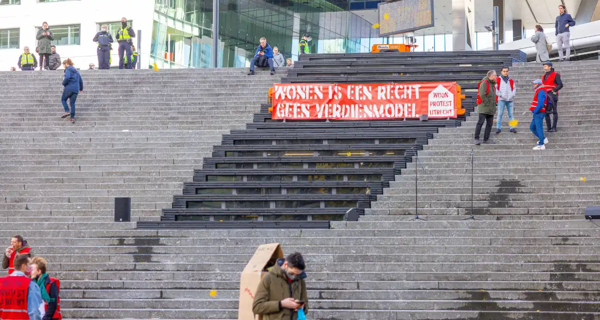 Utrechtse Woonprotest van start gegaan - Foto 3