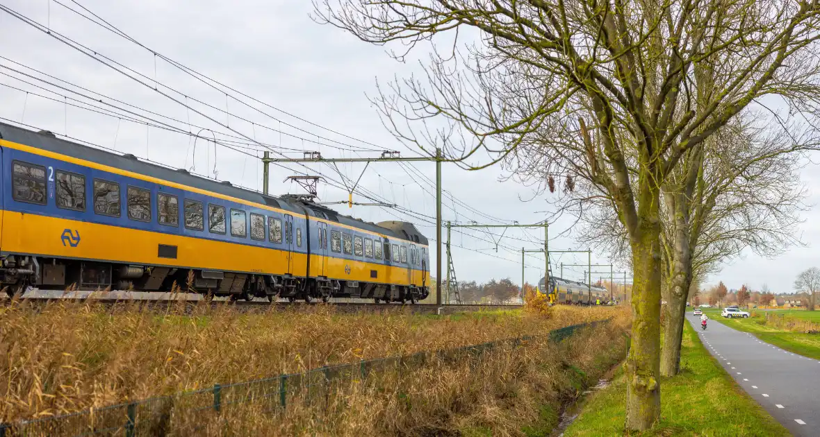 Geen treinverkeer tussen Amersfoort en Baarn door aanrijding - Foto 2