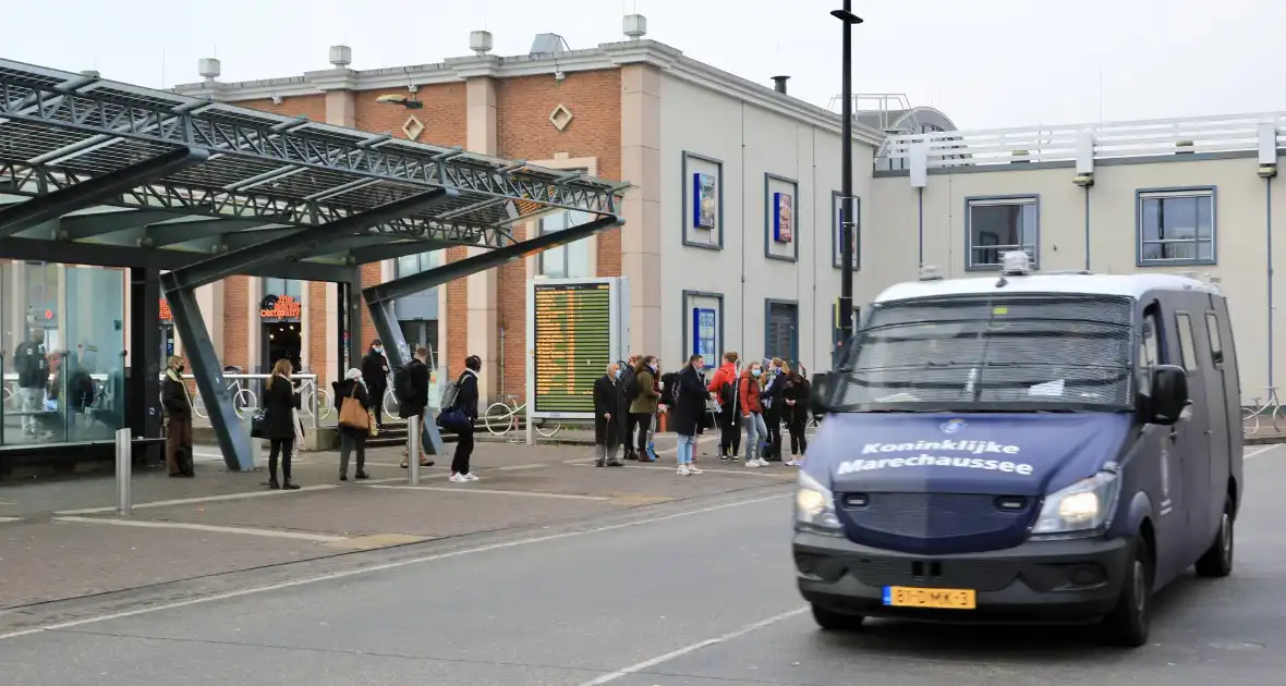 Nijmegen hermetisch afgesloten na noodverordening - Foto 3