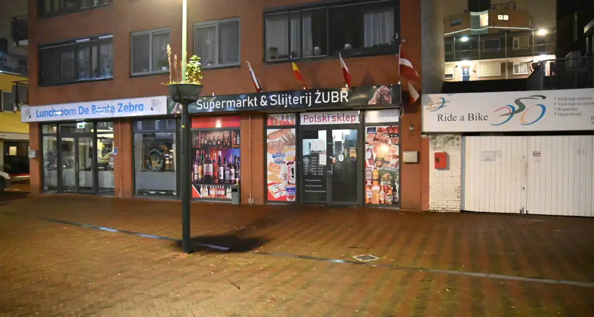 Supermarkt gesloten op last van burgemeester - Foto 1