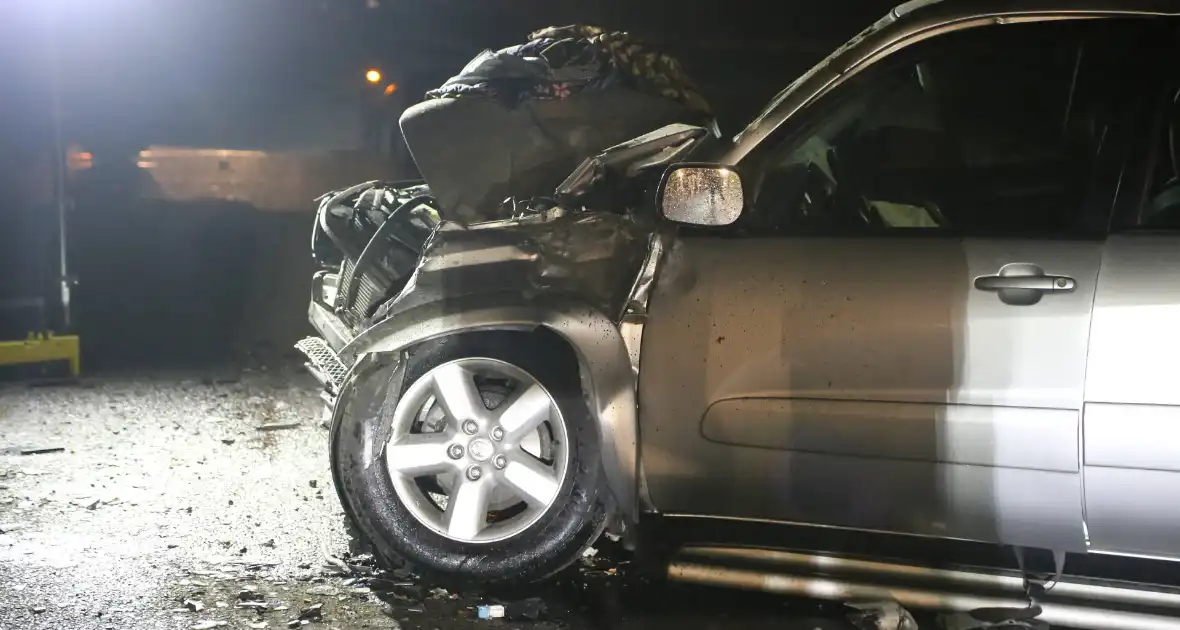 Gewonden bij aanrijding tussen tractor en auto - Foto 5