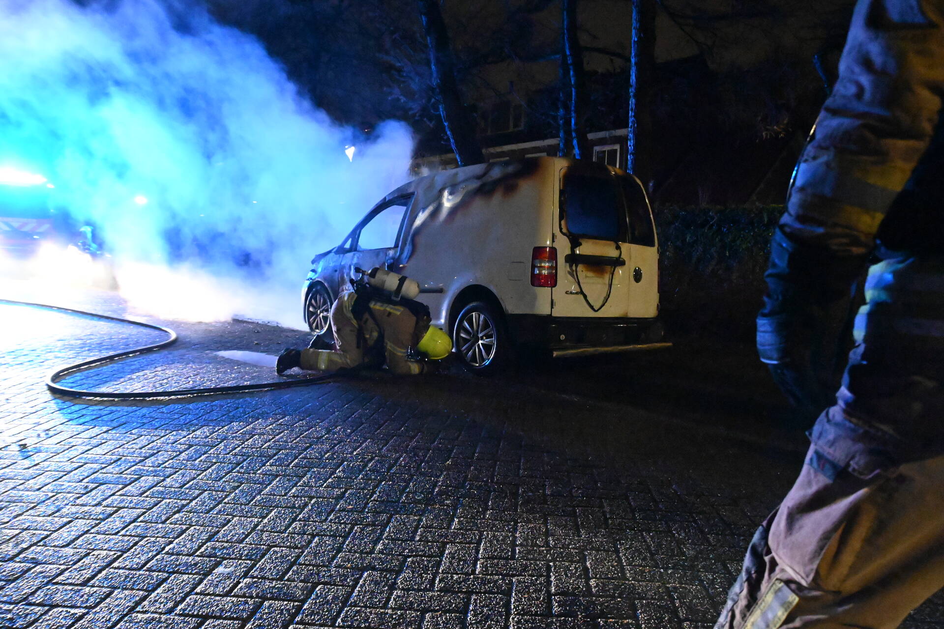 Bestelauto Verwoest Door Brand | 112-nu.nl