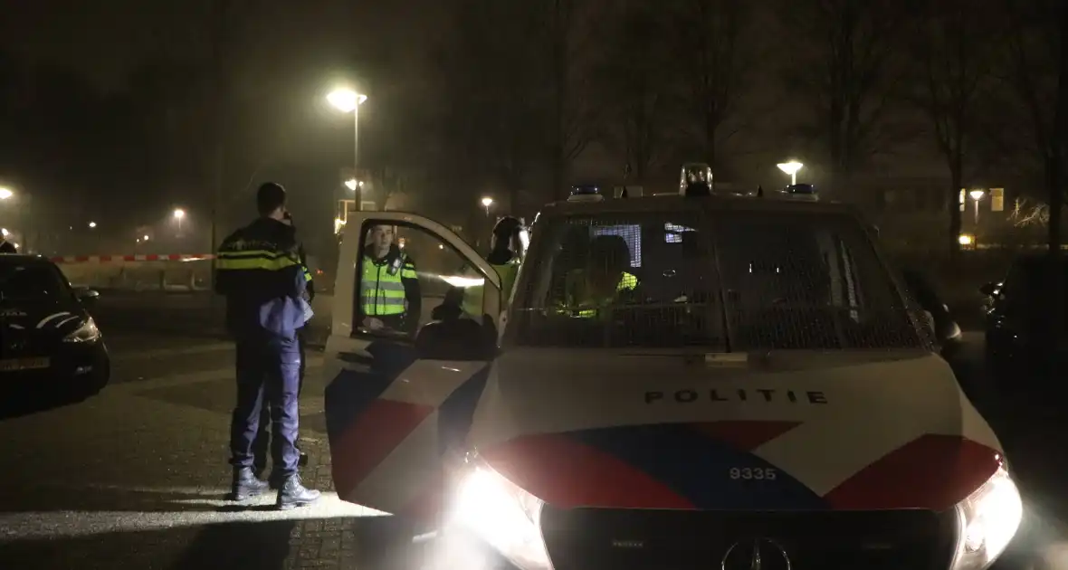 EOD ingezet voor aantreffen vuurwerk na vernielingen bij school - Foto 3