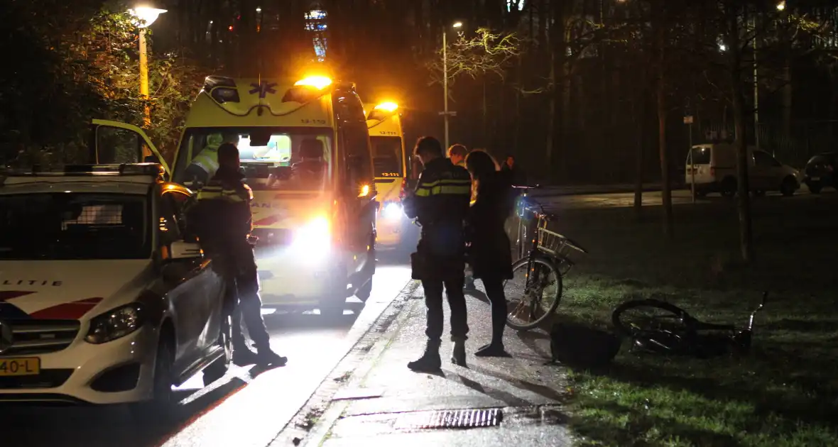 Omstander valt flauw door ongeval met fietser - Foto 2