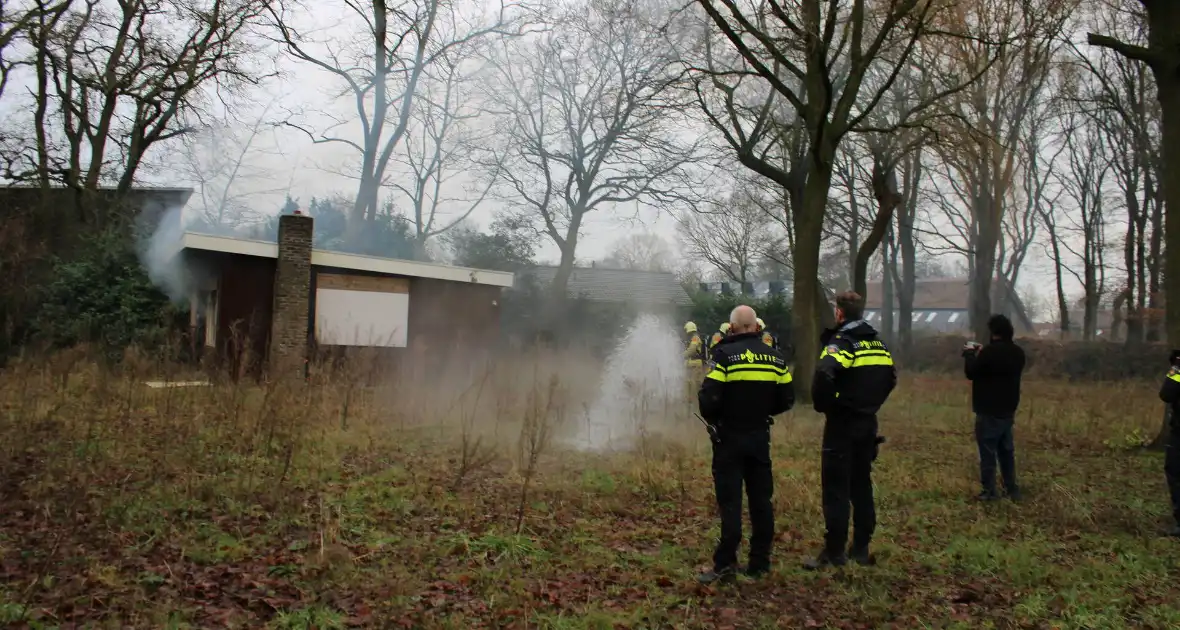 Brand ontstaan in leegstaand pand - Foto 3