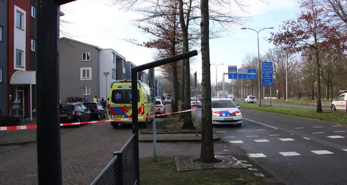 Een gewonden bij steekpartij in woning - Foto 4