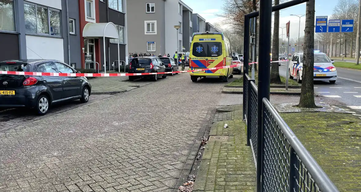 Een gewonden bij steekpartij in woning - Foto 8