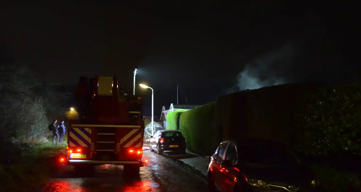 Brand aan boord van woonboot - Foto 1