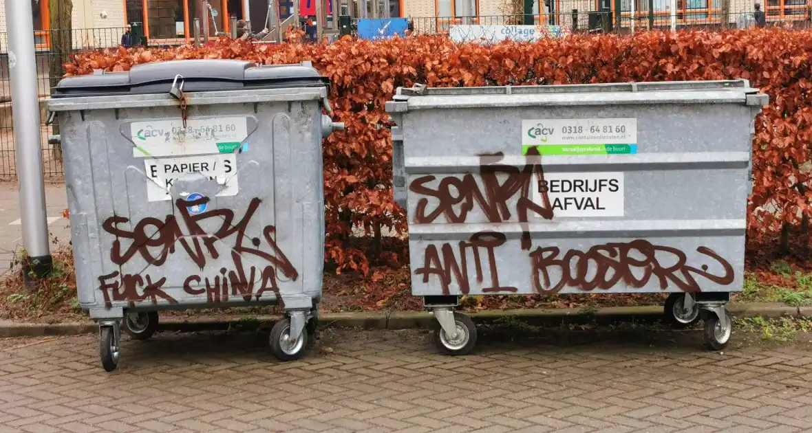 Afval rolcontainers besmeurd anti-corona leuzen - Foto 3