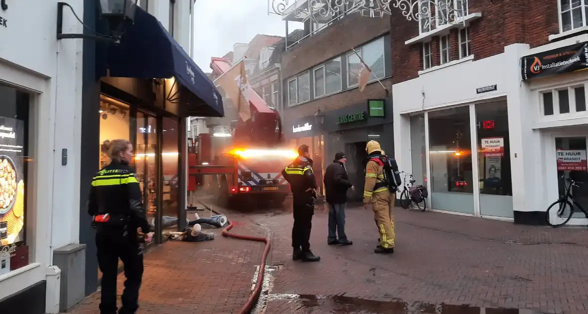 Hulpdiensten ingezet voor brand in centrum