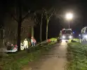 Automobilist overleden na botsing tegen boom
