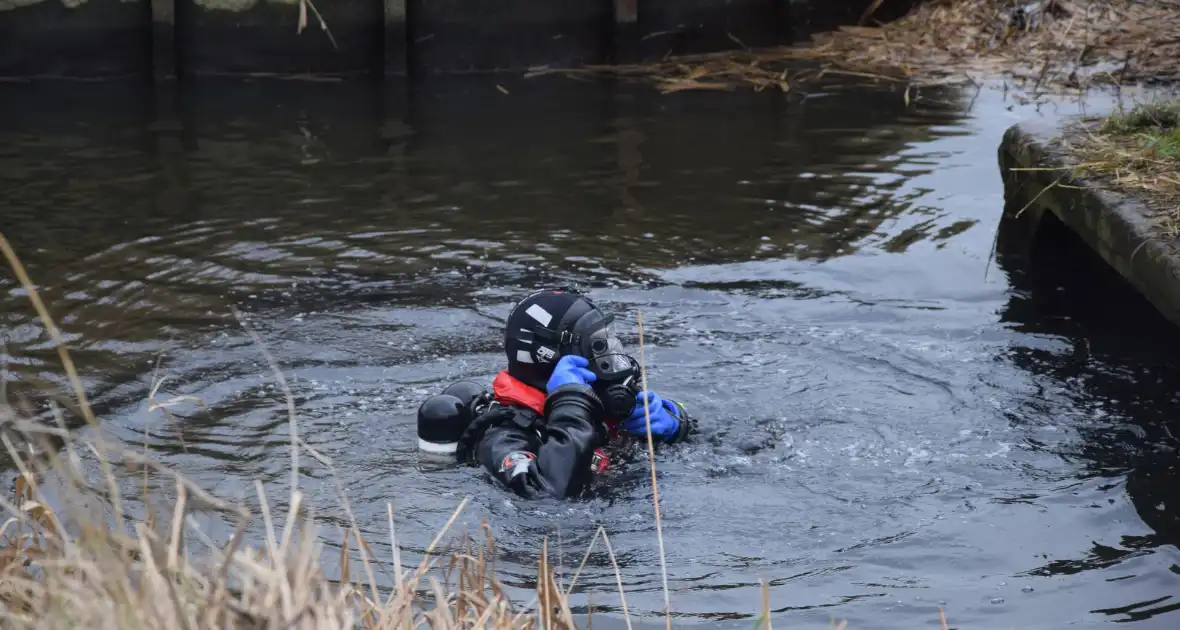 Brandweer houdt zoekactie na aantreffen mountainbike - Foto 6