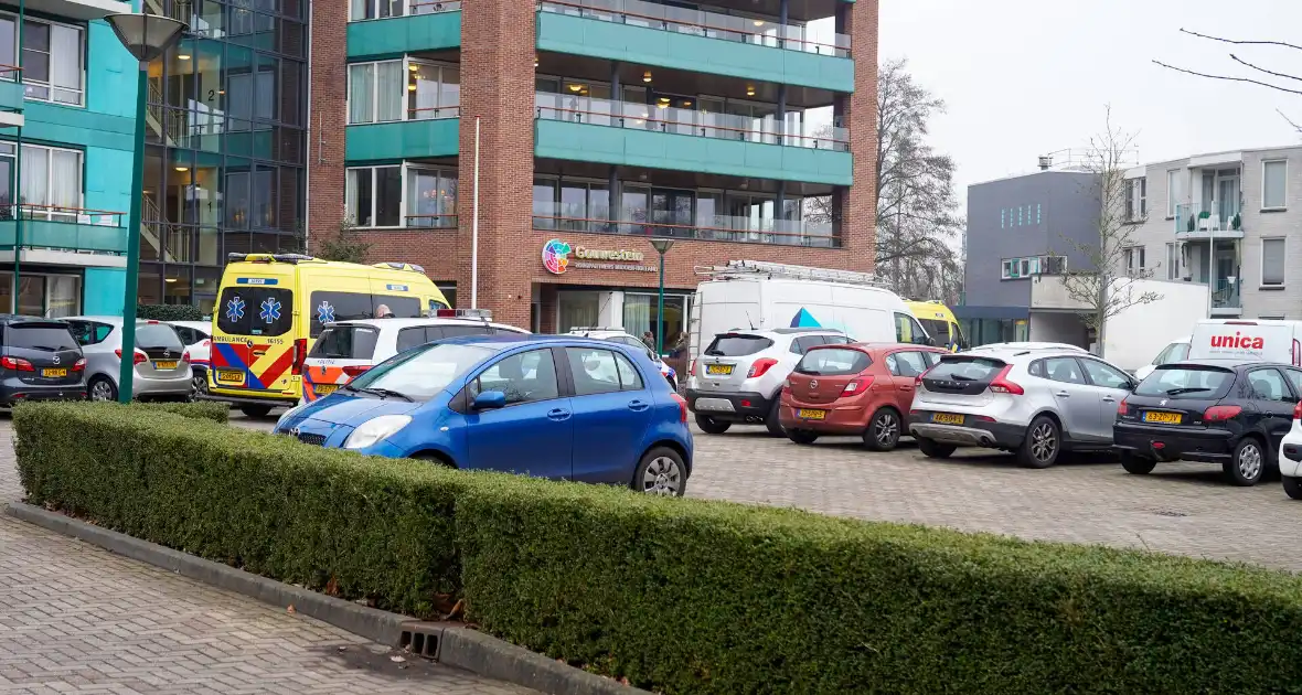 Traumahelikopter landt voor incident bij Gouwestein - Foto 1