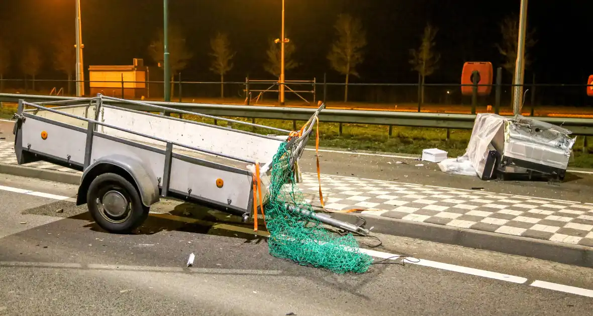 Gewonde bij ongeval tussen meerdere voertuigen - Foto 2