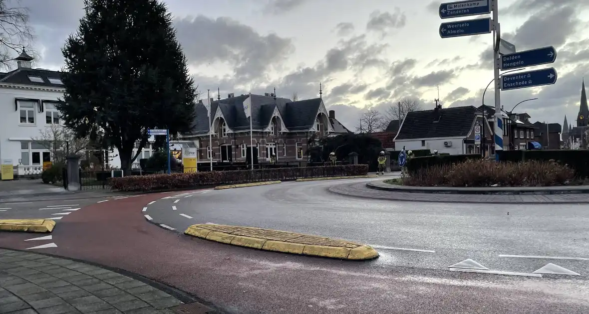 Grote boom omgelegd door storm Dudley - Foto 2
