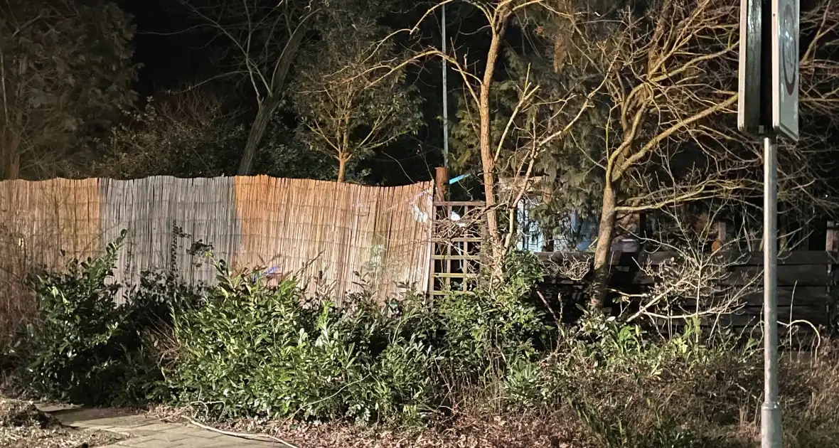 Brandweer stelt boom veilig - Foto 3