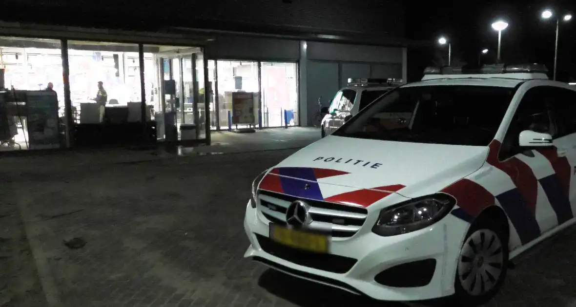 Politie doet onderzoek naar overval op Albert Heijn