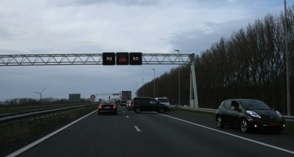 Flinke file door storing in brug - Foto 4