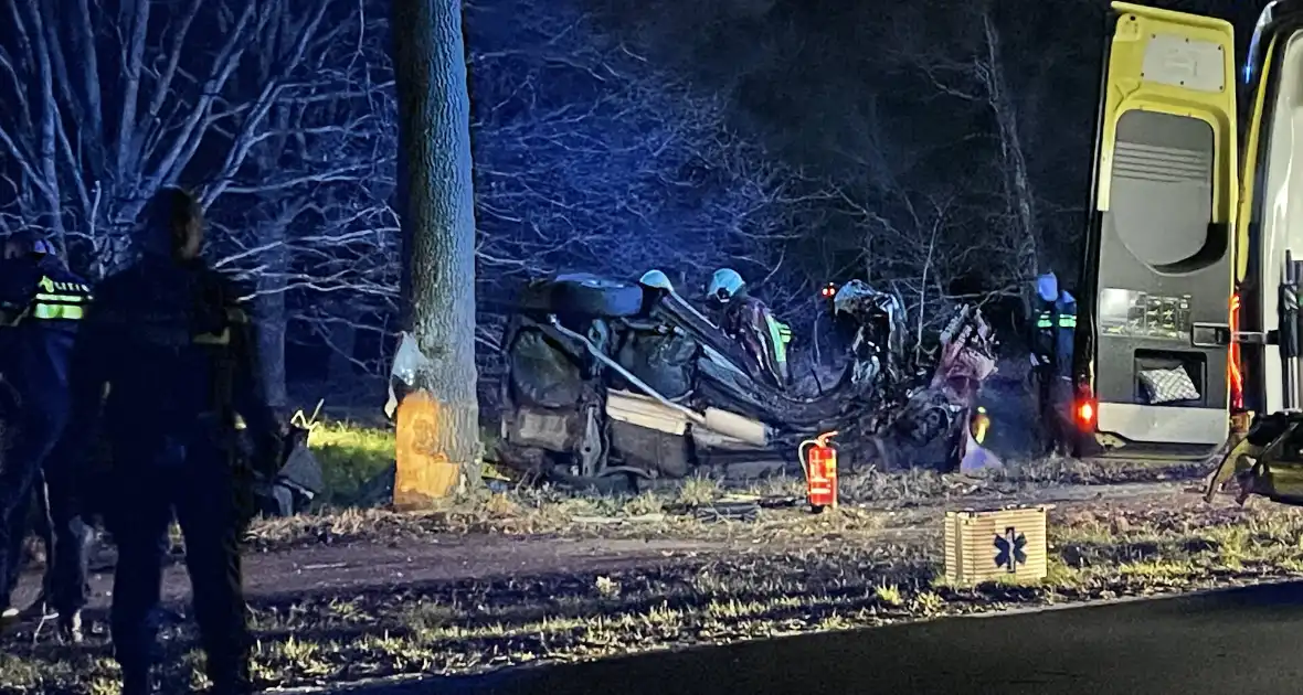 Persoon bekneld bij ernstig ongeval