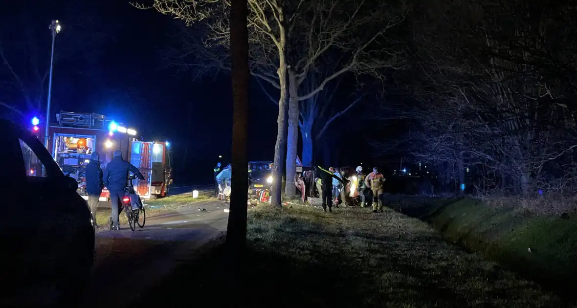 Persoon bekneld bij ernstig ongeval - Foto 1