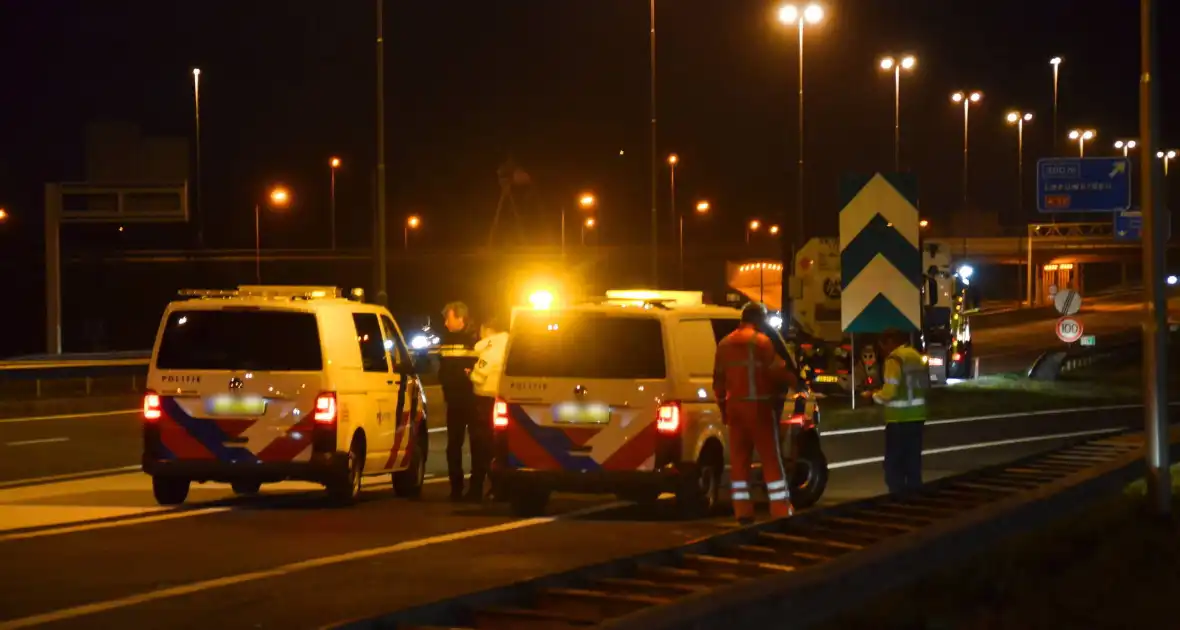 Automobiliste (88) overleden bij aanrijding met vrachtwagen