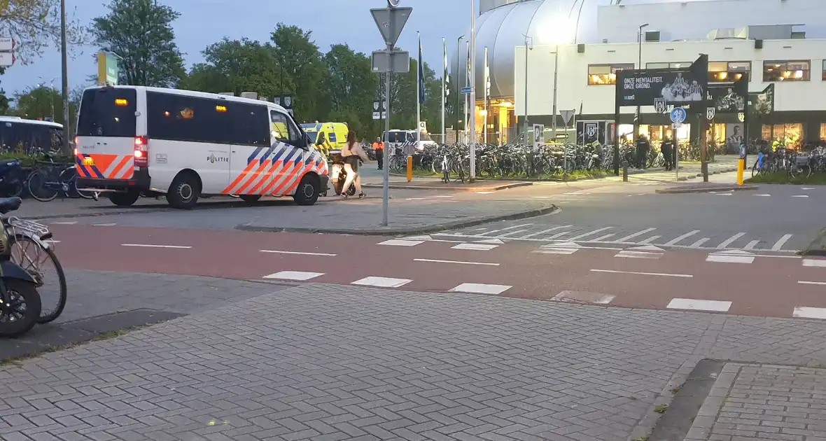 Veel politie op de been vanwege voetbalwedstrijd - Foto 4