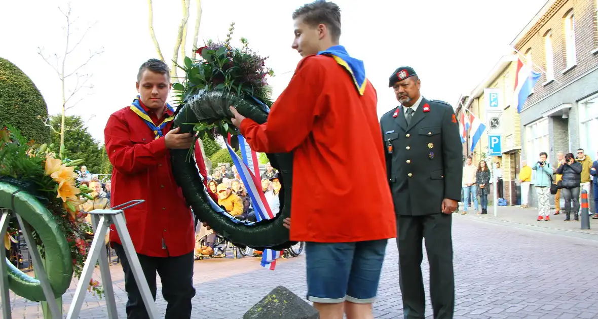 Grote drukte bij Dodenherdenking - Foto 6