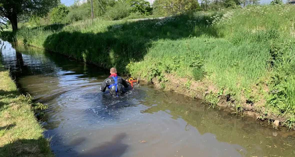 Kinderfiets aangetroffen in sloot