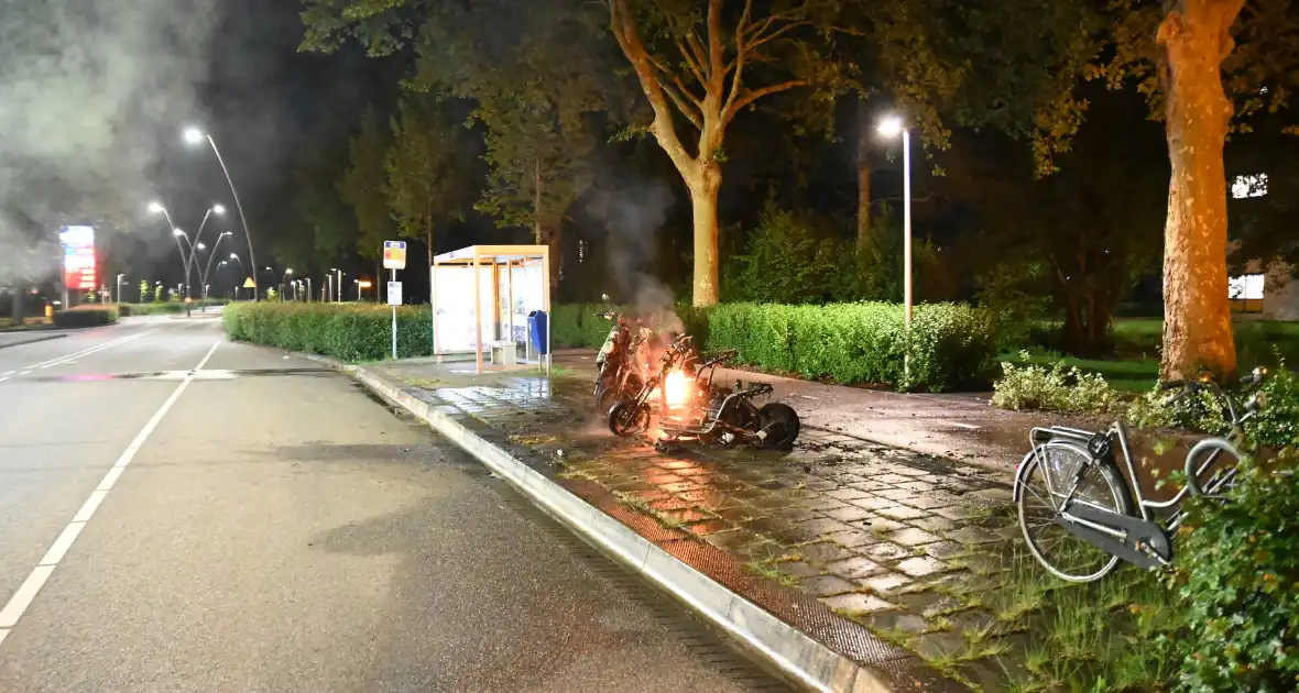 Felyx deelscooters verwoest vanwege brand - Foto 7