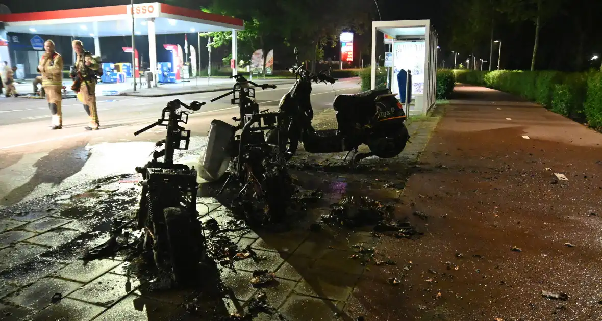 Felyx deelscooters verwoest vanwege brand - Foto 8