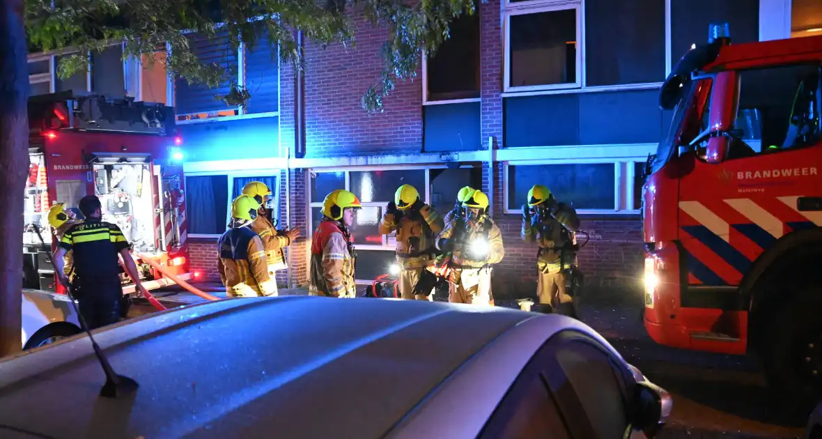 16 apartmenten ontruimd bij brand in kelder - Foto 13