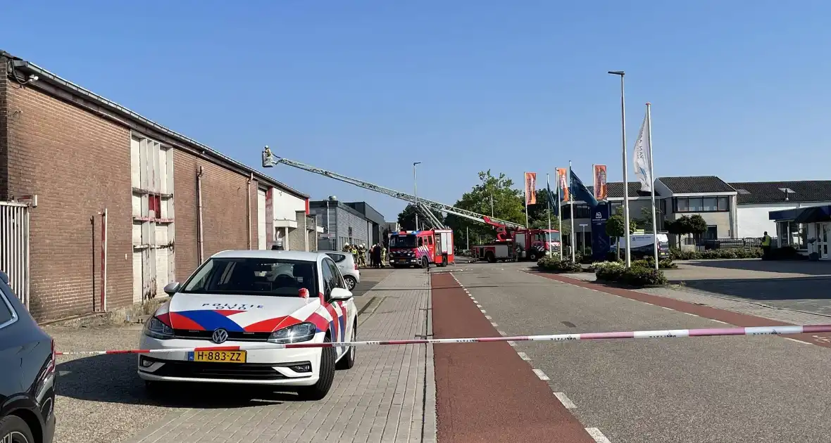 Brand in bedrijfspand metaalverwerker snel onder controle - Foto 3