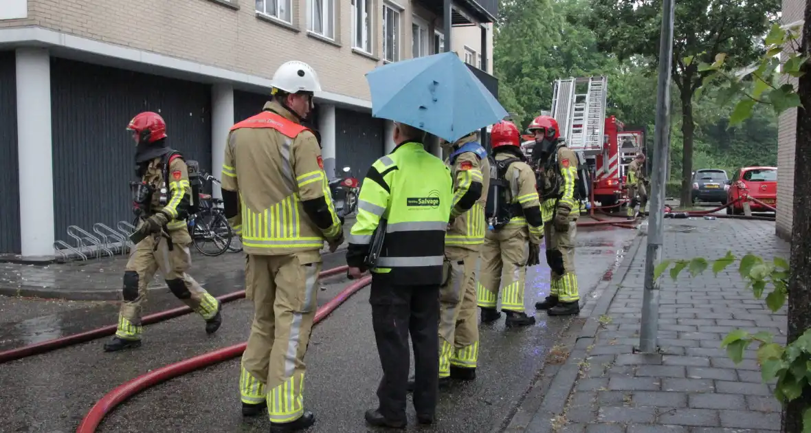 Enorme schade na brand in flatwoning - Foto 10