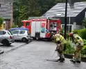 Brandweer doet onderzoek naar vreemde lucht in riool