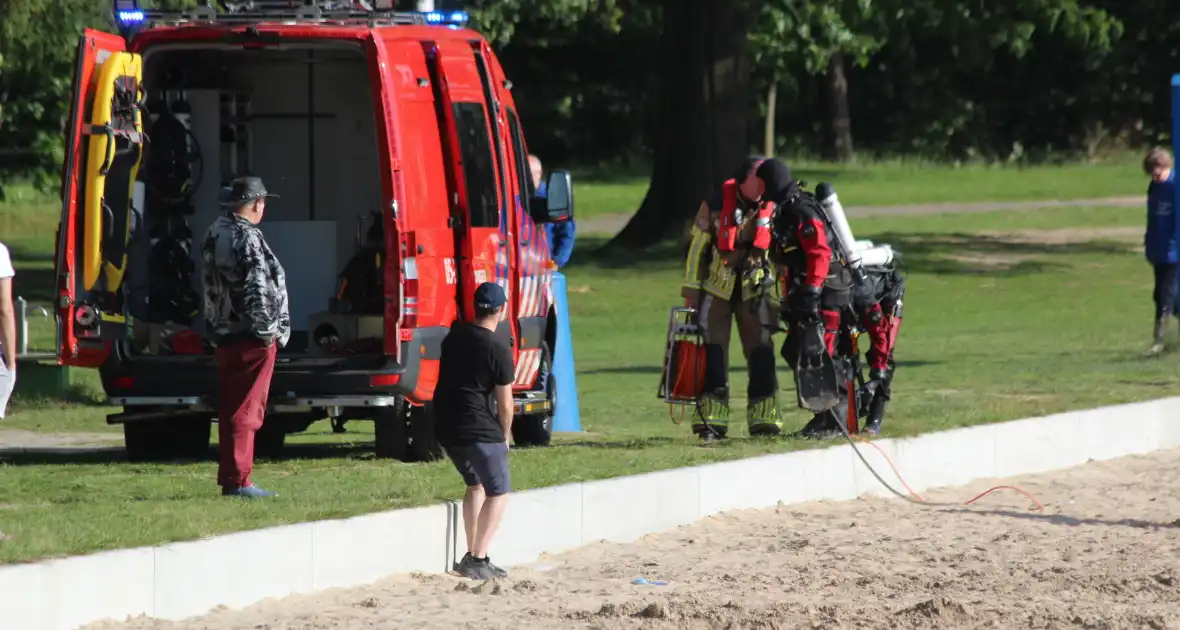 Grote zoekactie naar drenkeling in Hulsbeek Recreatiepark - Foto 6