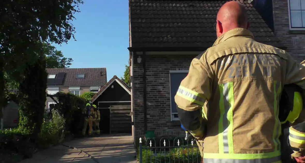 Brand in heg snel onder controle - Foto 2