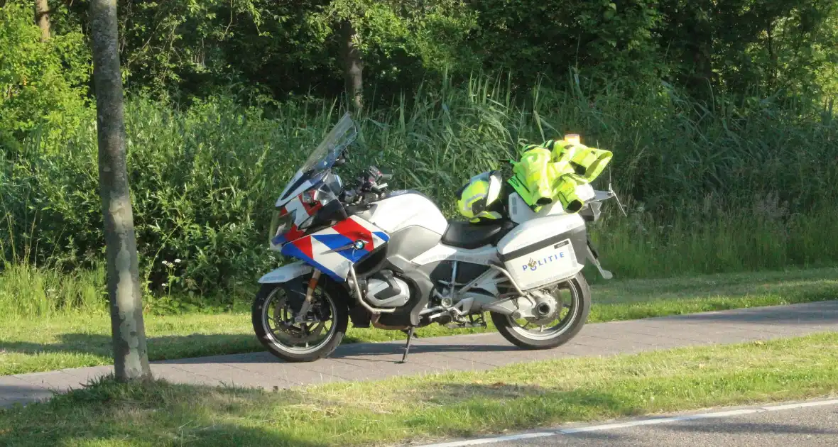 Ongeval tussen twee voertuigen - Foto 5