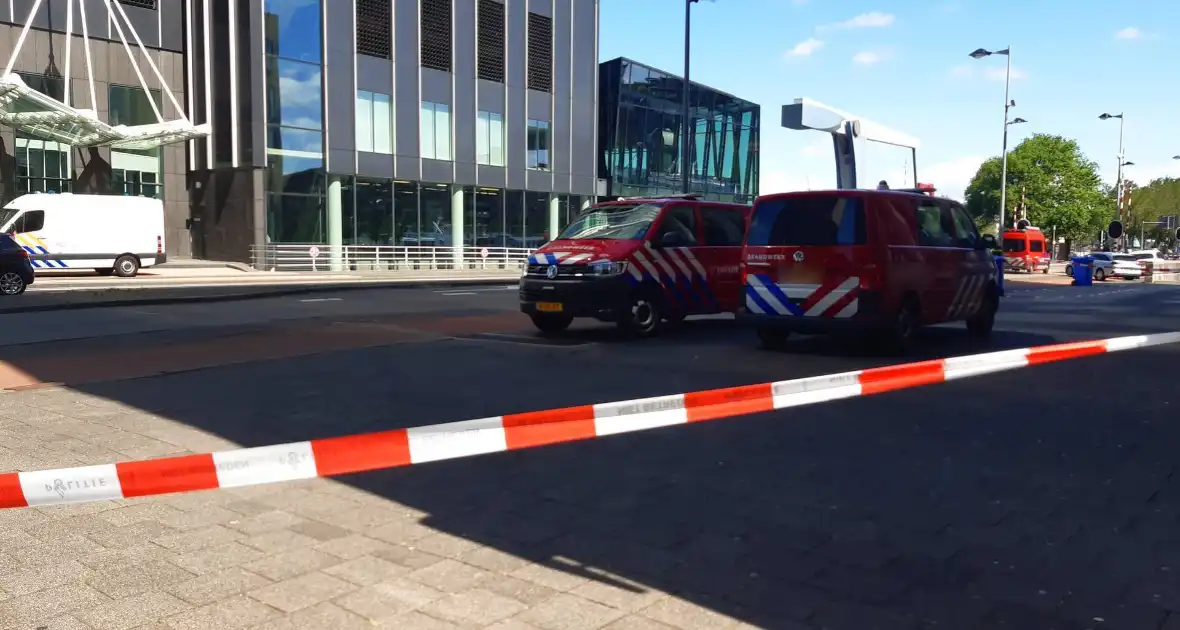 Spoorweghavenbrug afgezet vanwege inzet EOD - Foto 1