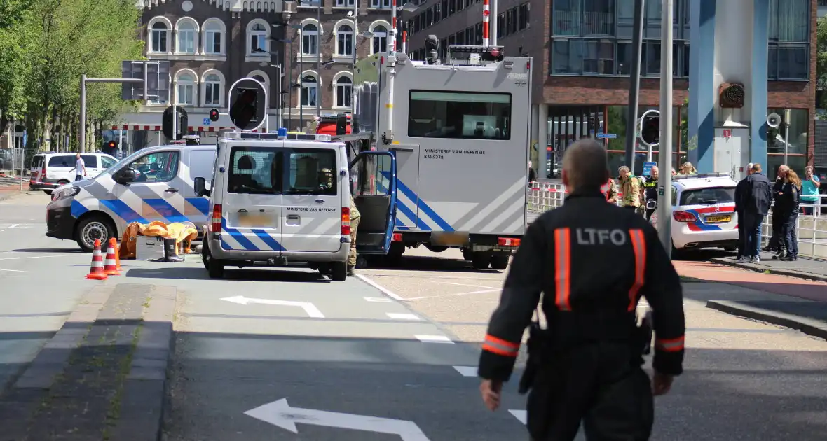 Spoorweghavenbrug afgezet vanwege inzet hulpdiensten - Foto 10