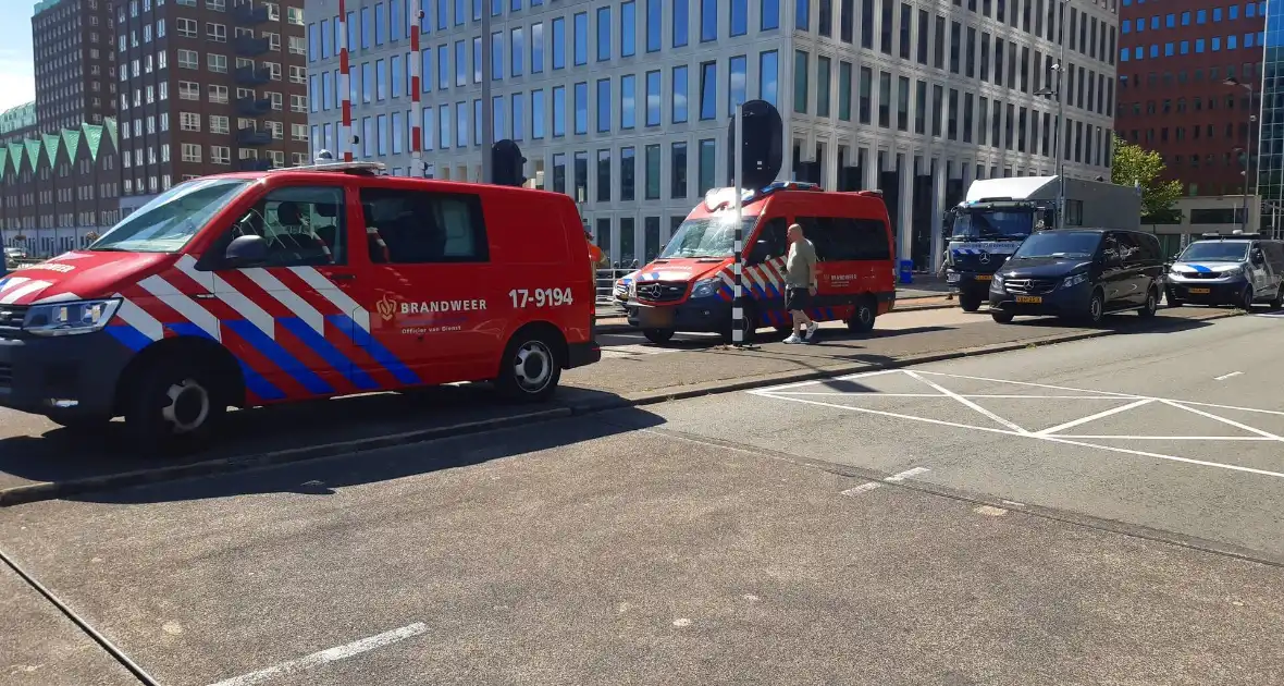 Spoorweghavenbrug afgezet vanwege inzet hulpdiensten - Foto 7