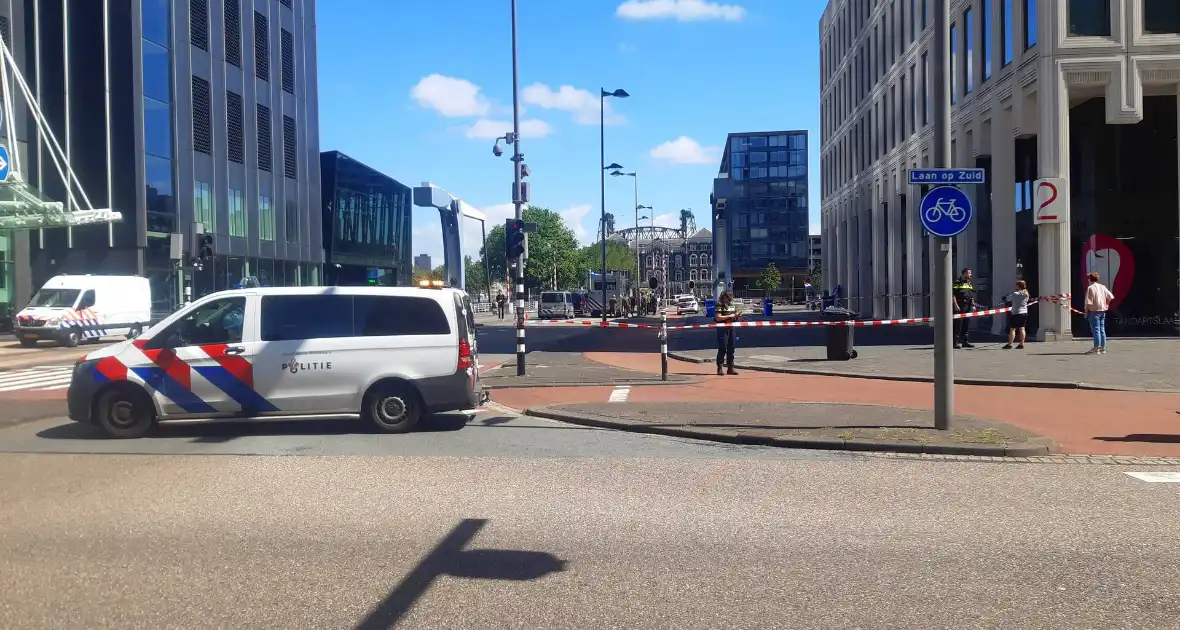 Spoorweghavenbrug afgezet vanwege inzet hulpdiensten - Foto 9