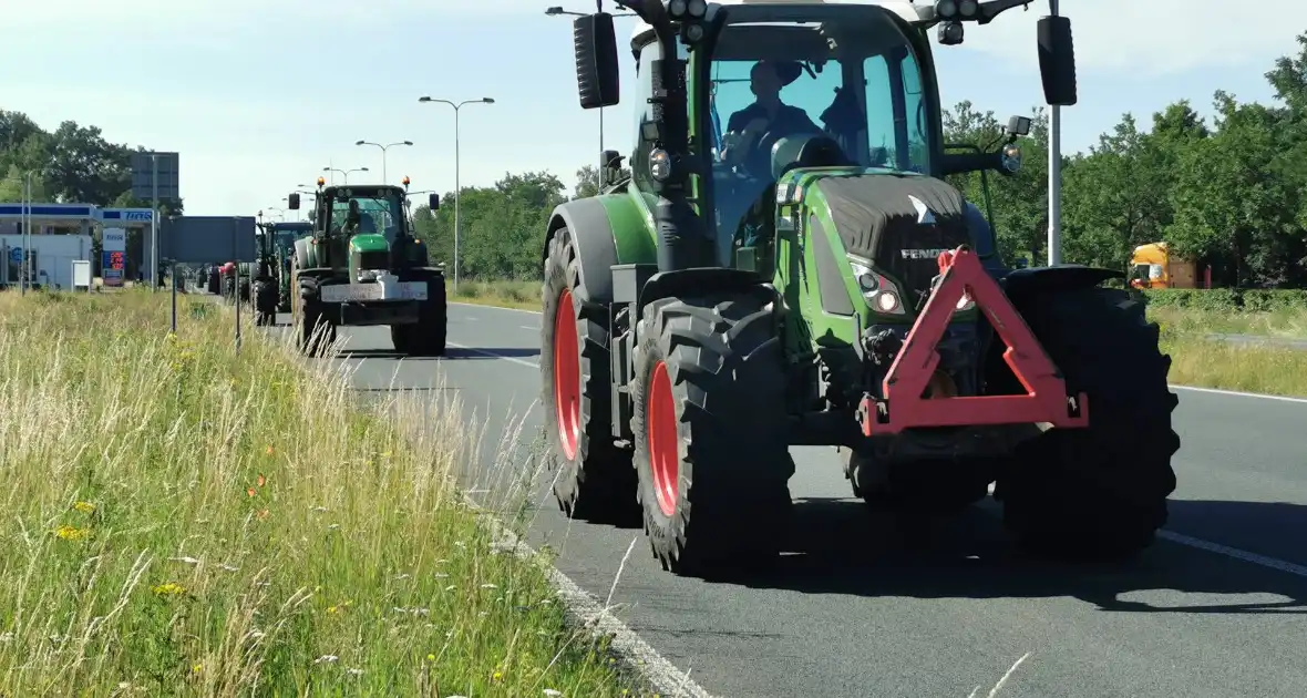 Boeren onderweg naar landelijke actie - Foto 5