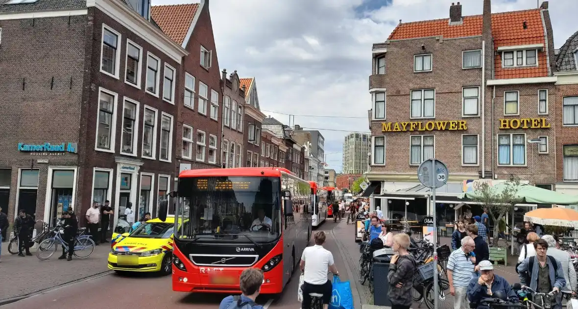 Twee personen gewond bij verkeersongeval - Foto 5