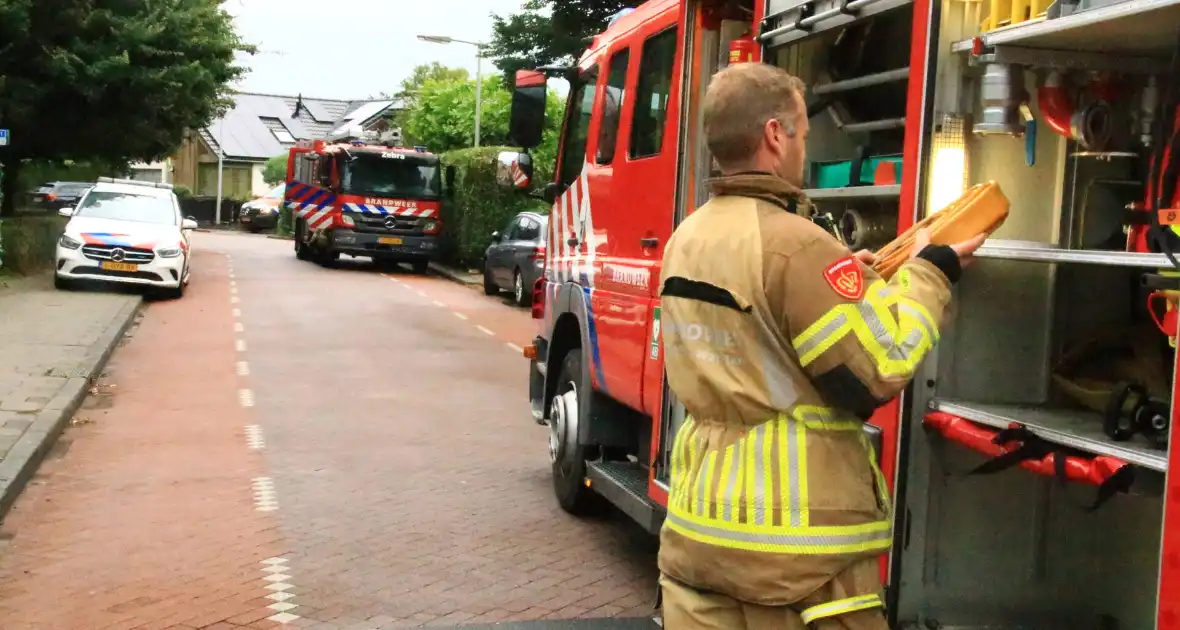 Brand op dak van woning - Foto 5
