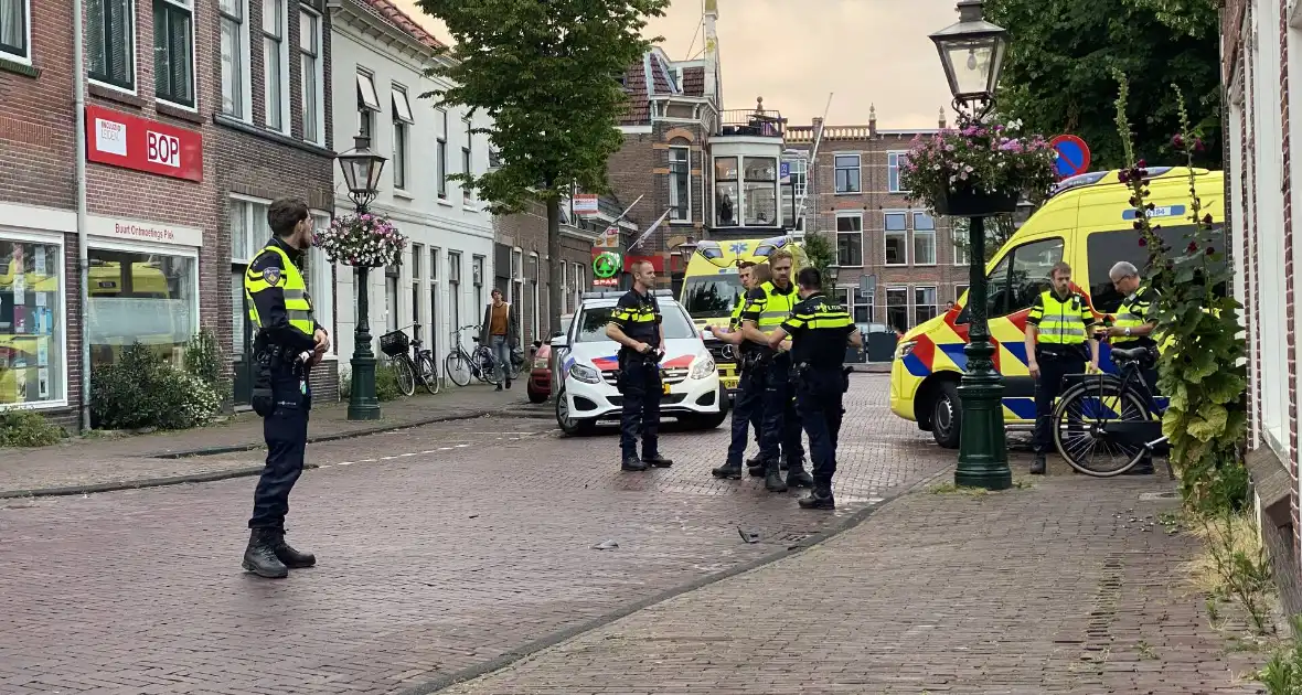 Man gewond bij verkeersongeval - Foto 1