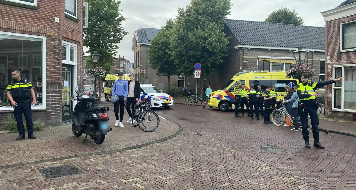 Man gewond bij verkeersongeval - Foto 4