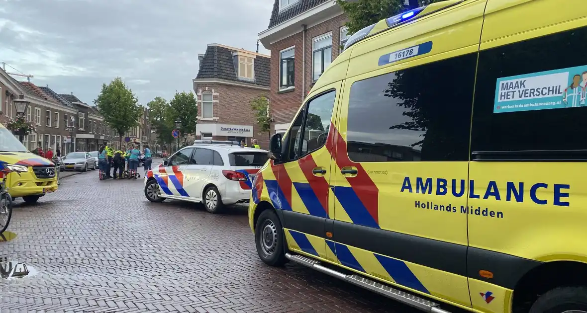 Man gewond bij verkeersongeval - Foto 6